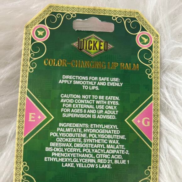 Wicked For Good Glinda Elphaba Color Changing Lip Balm from Green to Pink - Picture 2 of 3